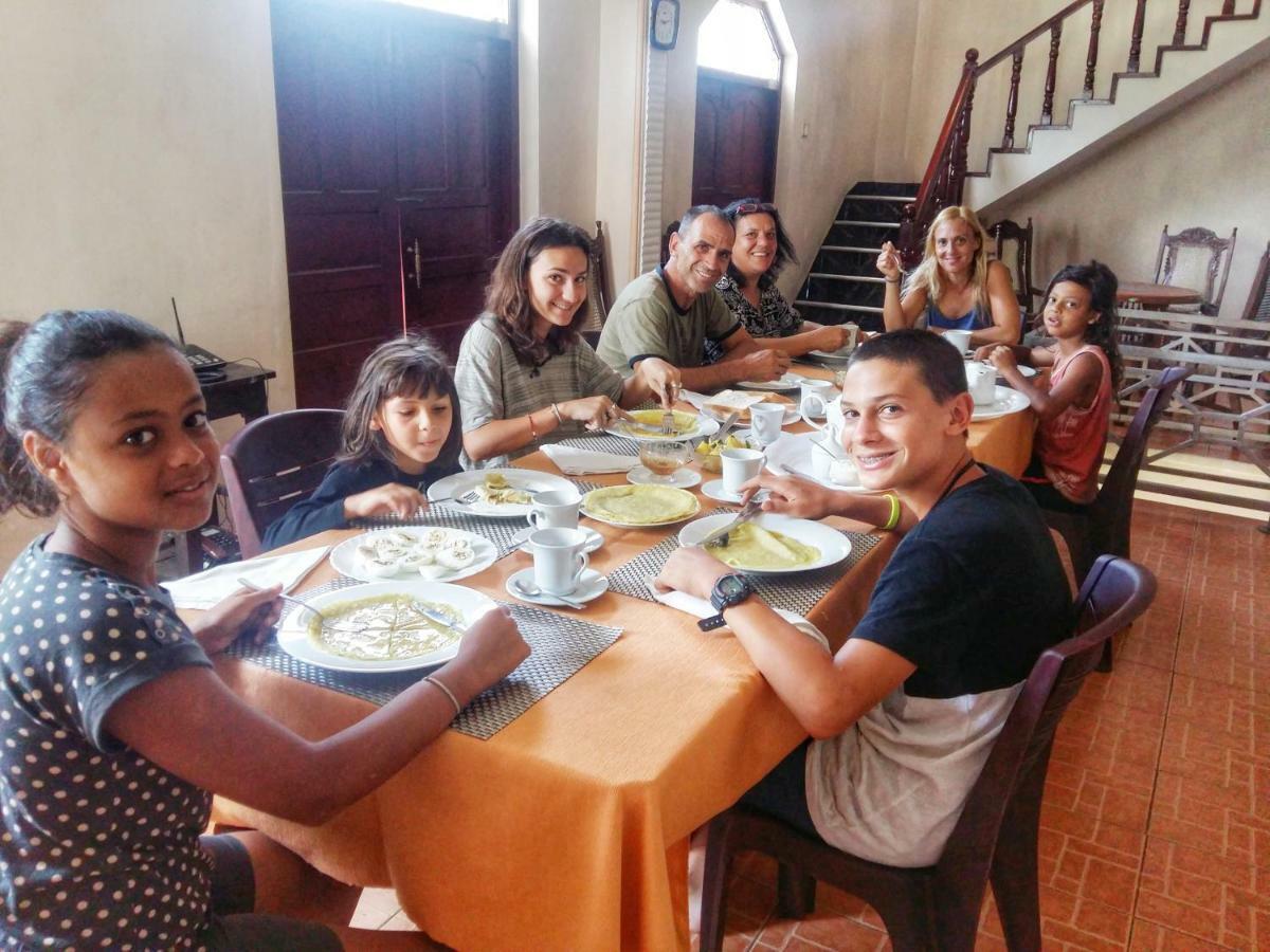 Ginza Rest Kandy Tennekumbura Esterno foto